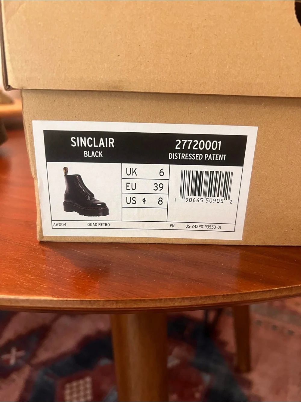 Dr. Martens glossy black
